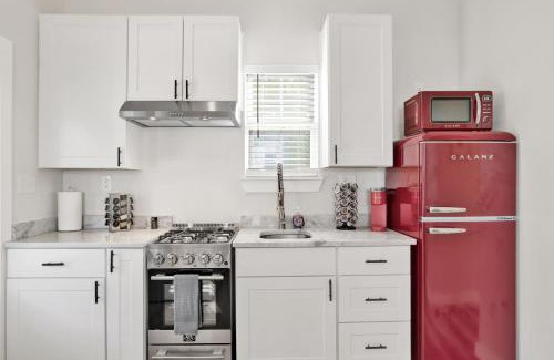 Central Business District House | Brand New Cottage in Downtown Mobile! Walking-distance to Heart of Downtown!
