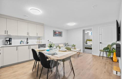 Keith House | Brand New Cozy2BR Suite Nr Calgary DT Banff Sleep4