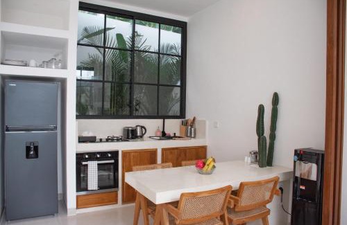 Batu Bolong House | Brand New Designer 1BR Villa