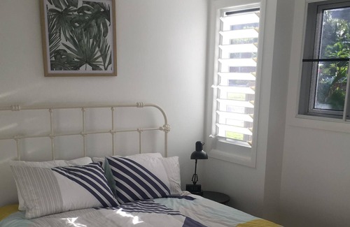 Nelly Bay House | Brand new fully equipped 2 bedroom house only a block away from beach