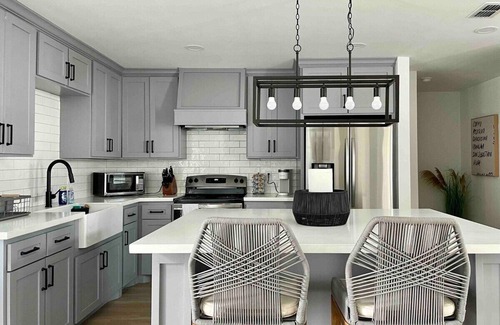 Olmito House | Brand New Home w/Pool. Only 30 miles to SpaceX!