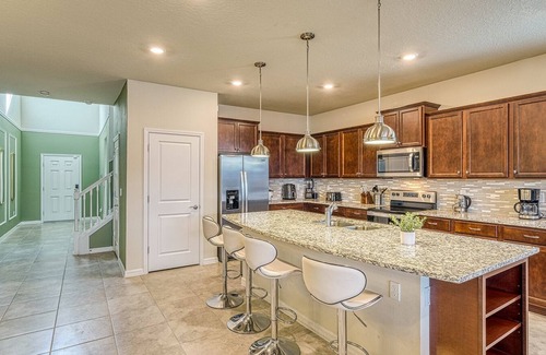 Davenport Resort | Brand new Home with 8Bed, 6Bath, Heated Private pool, SPA near Disney!