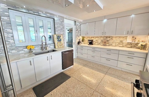 Juan Sanchez House | BRAND NEW LISTING TO VRBO!nStunning Pool Home minutes to San Juan Beaches