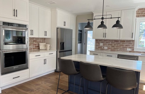 Point Pleasant Beach House | Brand New Lovelandtown 5BR/3bth home, pool, badges, 13min walk to Bay Head Beach