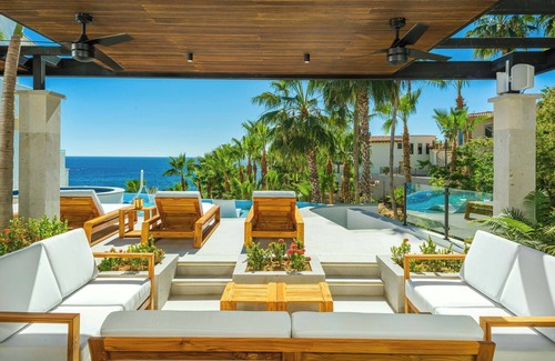 Cabo Bello Villa | Brand New Luxury 5BR Villa with Theatre, Gym and Spa!