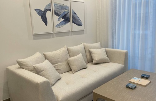 Grace Bay Condo | Brand New, Luxury Top Floor Condo w/Den