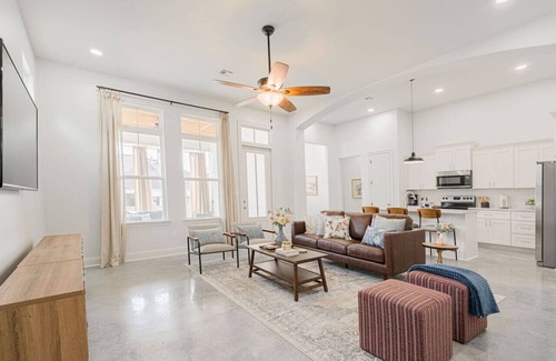 Lafayette House | Brand New, Modern home In The Heart Of Lafayette