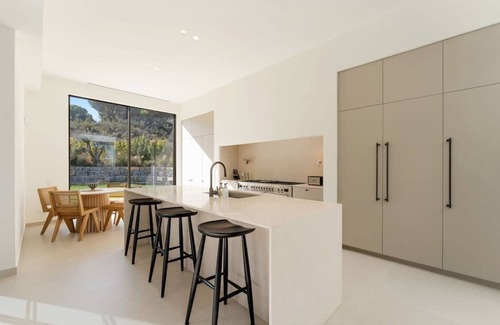 Almancil Villa | Brand-New Quinta do Lago Villa Heated Pool&Jacuzzi