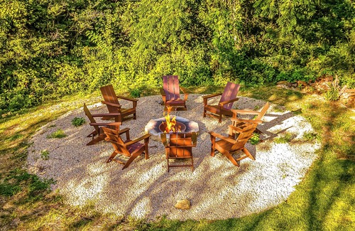 The Galena Territory House | Brand New/Secluded/Fully-loaded/Golf sim/Theater/Game room/Firepit/Hot tub