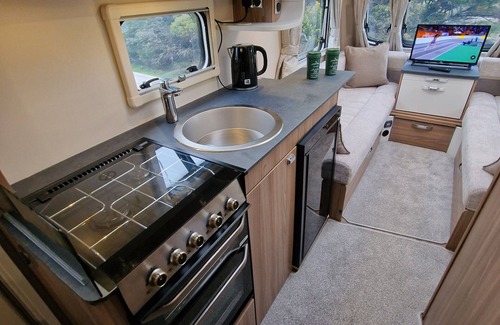 Cylch-Y-Garn Ski Chalet | Brand new Touring Caravan Sited all Setup Ready