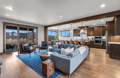 Alfalfa House | Brasada Ranch | Private | Hot Tub | 2 Game Rooms