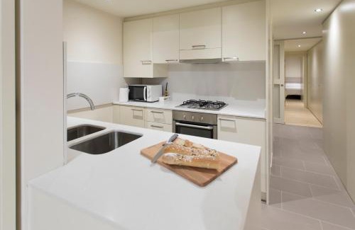 Old Town Apartment | Bravissimo Cort Reial-3A