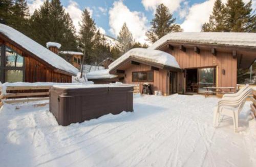 Teton Village House | Bray House - Ski-in Ski-out family home