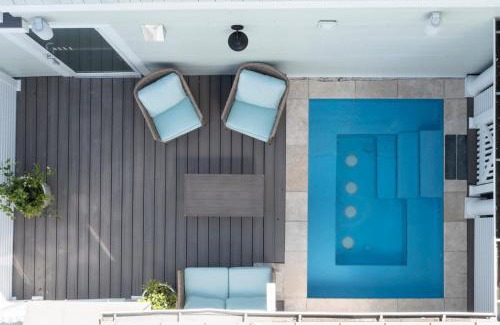 Northeast Virginia Beach Hotel | Breakers 204 Inn at Old Beach