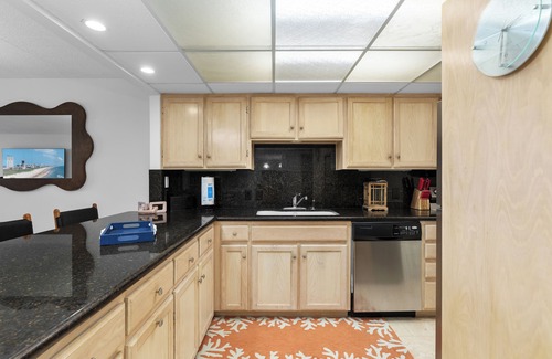 South Padre Island Condo | Breakers 307 Third Floor Beach Front Condo
