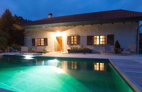 Combloux Ski Chalet | Breath-taking chalet situated in the french alps - 5 min from