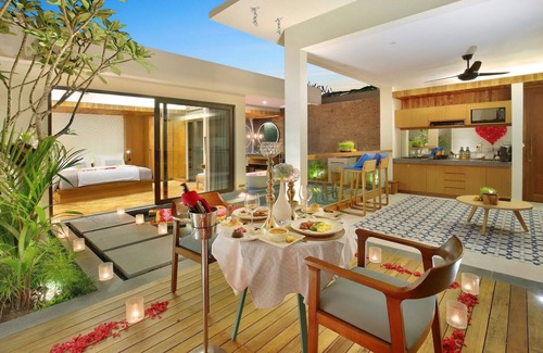 Batubelig Villa | Breathtaking 1BR Villa In Seminyak! 3Min Drive To The Square W/Private Swim Pool