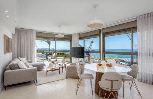 Kerem HaTeimanim Apartment | #Breathtaking 4BR/3BA Duplex Seafront