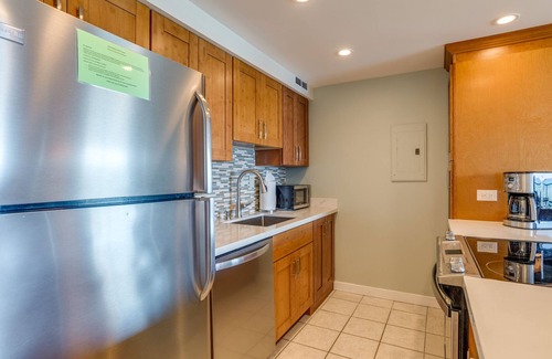 Kahana Condo | Breathtaking ocea views-Kahana Reef 406!Quam Properties