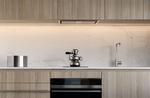 Lavender Bay Apartment | Breathtaking Sydney Harbour Views from Stylish Harbourside Studio