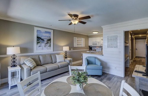 Hilton Head Island Condo | Breathtaking Ocean Views with Year-Round Heated Pool!