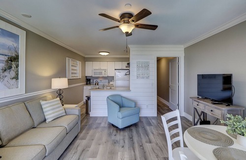 Hilton Head Island Condo | Breathtaking Ocean Views with Year-Round Heated Pool!