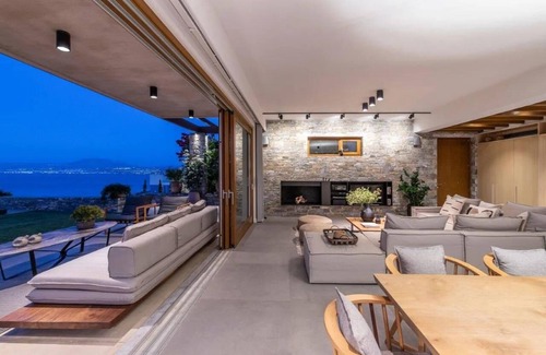 Agia Pelagia Villa | Breathtaking Views at amazing location
