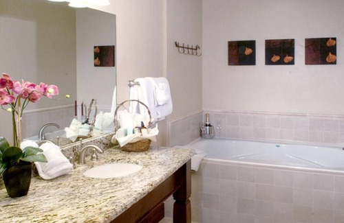 Breckenridge Resort | Breckenridge Grand Lodge Peak 7 Ski In/Ski Out Luxury Condo - New Years Week!