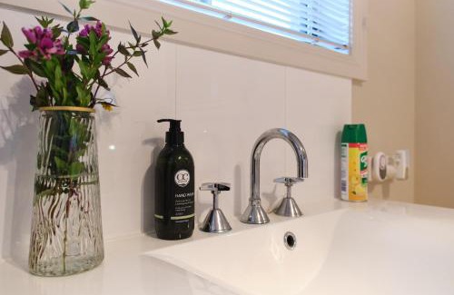 Kingston Apartment | Breeza Haven - Your Home Away From Home