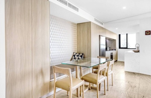 Mooloolaba Apartment | Breeze - Luxury Mooloolaba Apt with Ocean Views!