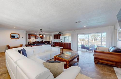 Punta Gorda House | Breezes and Bliss on the Canal