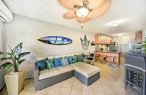 Rincon Condo | Breezy Condo w/Ocean View Balcony: Walk to Beach!