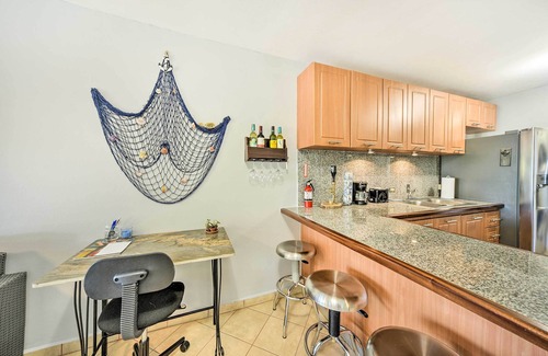 Rincon Condo | Breezy Condo w/Ocean View Balcony: Walk to Beach!