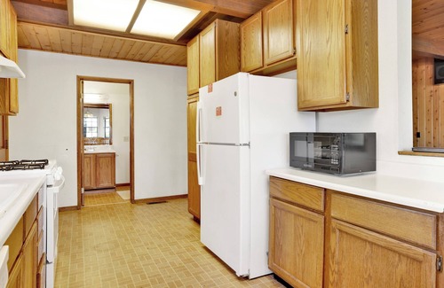 Patton Cabin | Breezy Estate Lakeside Cabin Combo at Big Bear Lake