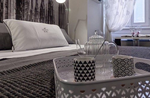San Marco Apartment | [Brera suite] ★★★★★ At 10 min. from the Cathedral+Kitchen