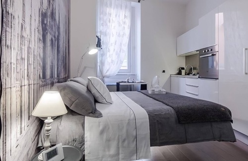 San Marco Apartment | [Brera suite] ★★★★★ At 10 min. from the Cathedral+Kitchen