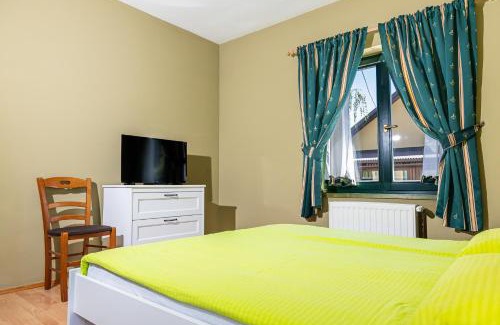 Ravna Gora Hotel | Breza Ravna Gora Rooms and Bistro