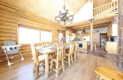 Brian Head Cabin | Brian Head Cabin Minutes from Slopes w/Game Room!