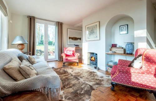 Aldringham House | Briar Hill