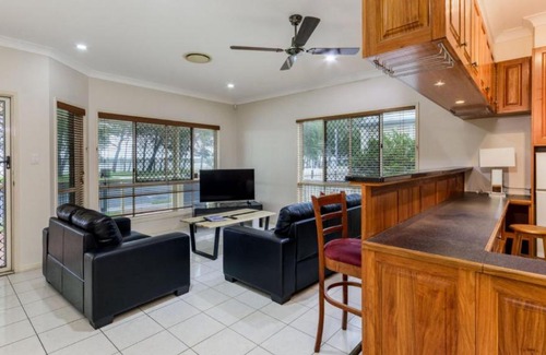 Bellara House | Bribie Beach View Retreat