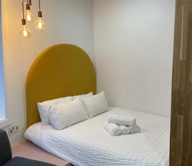 Spitalfields Apartment | Brick Lane Base
