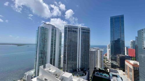 Brickell Apartment | Brickell Center w/City & Bay View + FREE Parking!