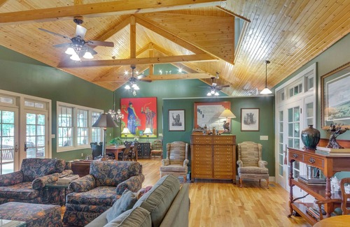 Pelham House | Brigadoon: Wide Open Valley Views, Monteagle/Sewanee: located by The Assembly.