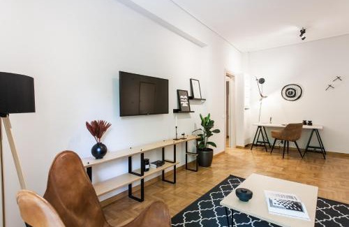 Neo Psychiko Apartment | Bright 2BD Apartment in Psychiko by UPSTREET