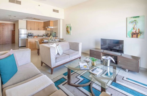 Jebel Ali Apartment | Bright 2BR in the Heart of Jebel Ali - Sleeps 4!