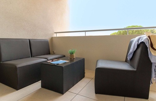 La Faviere Apartment | Bright 3-room for 6 pers. with terrace near the beach