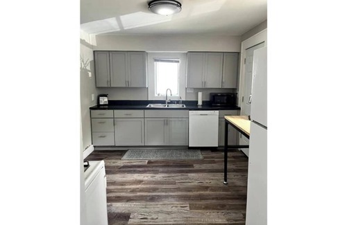 Minneapolis House | Bright 3BR Near Everything