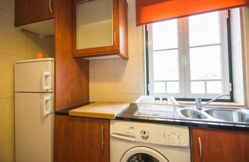 Alcantara Apartment | Bright Alcântara Flat- Close to Train Station & LX Factory
