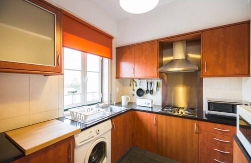 Alcantara Apartment | Bright Alcântara Flat- Close to Train Station & LX Factory