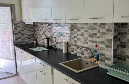 Pla del Bon Repos Apartment | Bright and clean apartment, Alicante, Manila square (beach is 15min walk)
